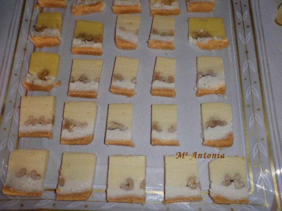 QUESO FETA Y GOUDA CON NUECES (MENORCANA)