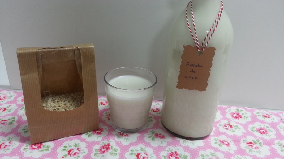 Beguda vegetal de civada i anacardos