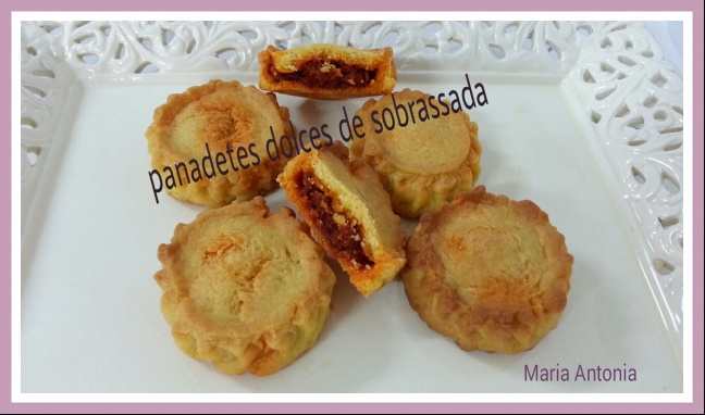 Panadetes dolces de sobrassada