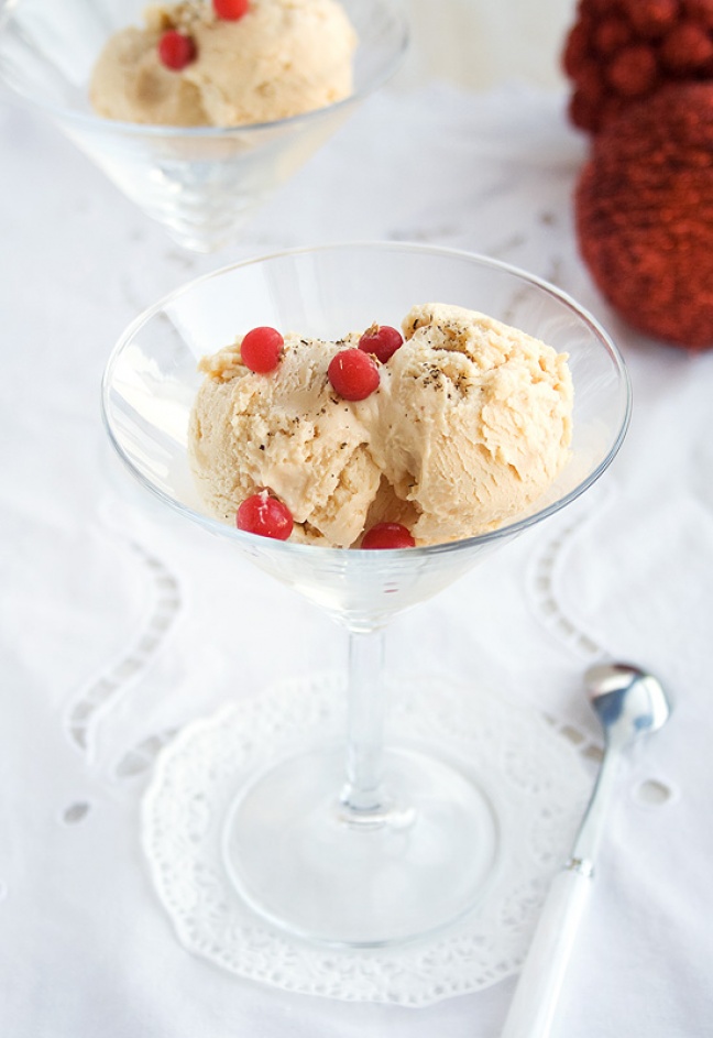 Sorbete de avellanas y caramelo