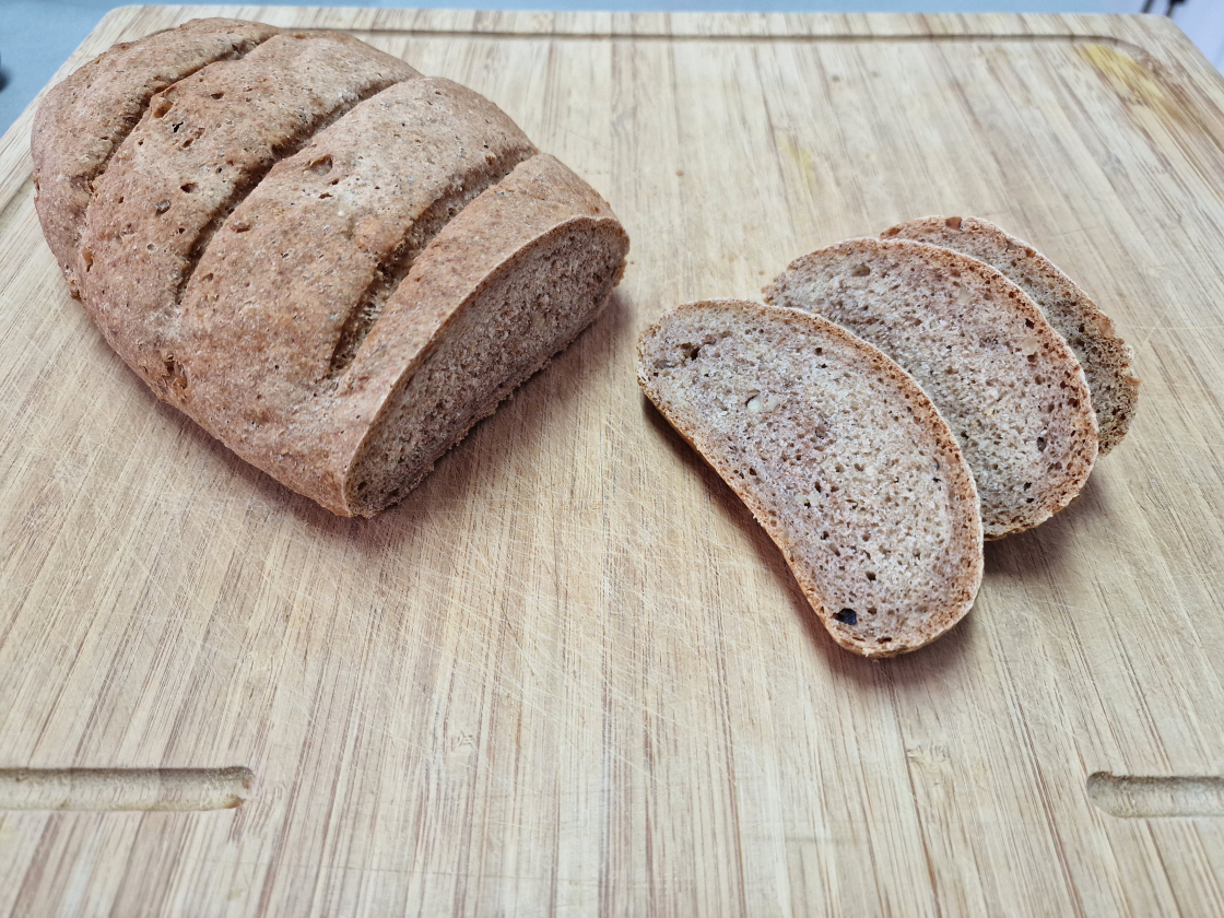 Pan de espelta y centeno con nueces