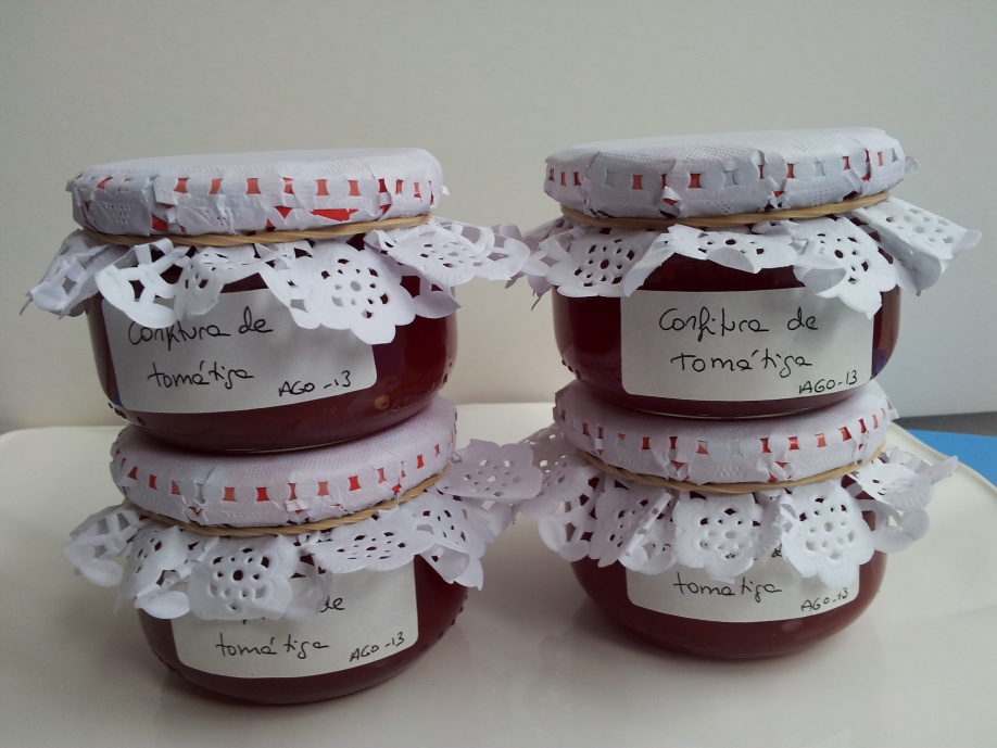 CONFITURA DE TOMATE