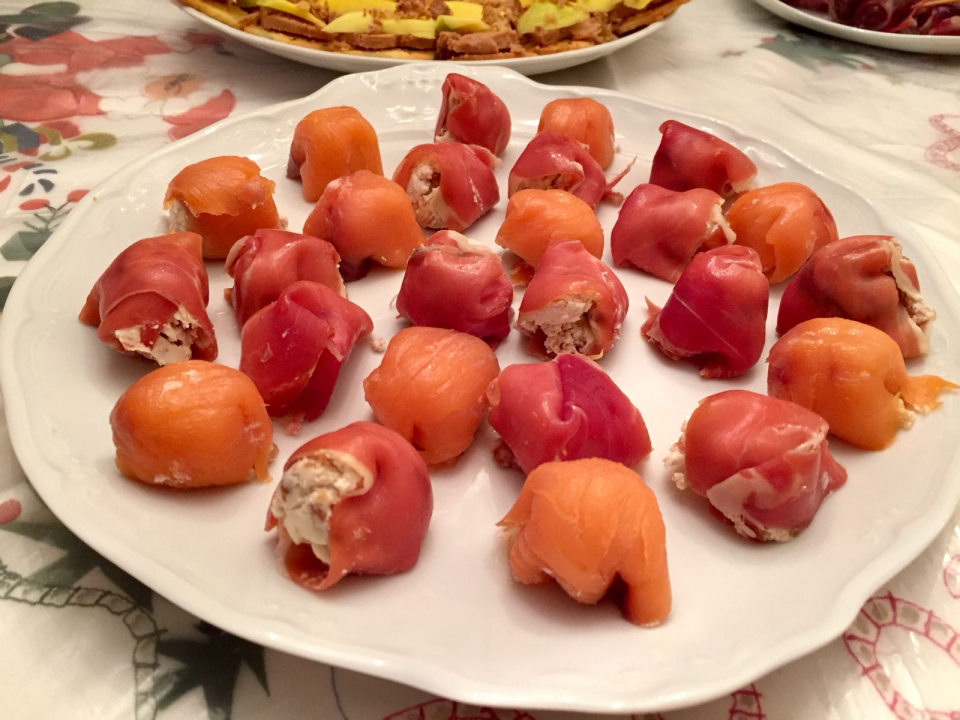 BOMBONES DE JAMON Y SALMON