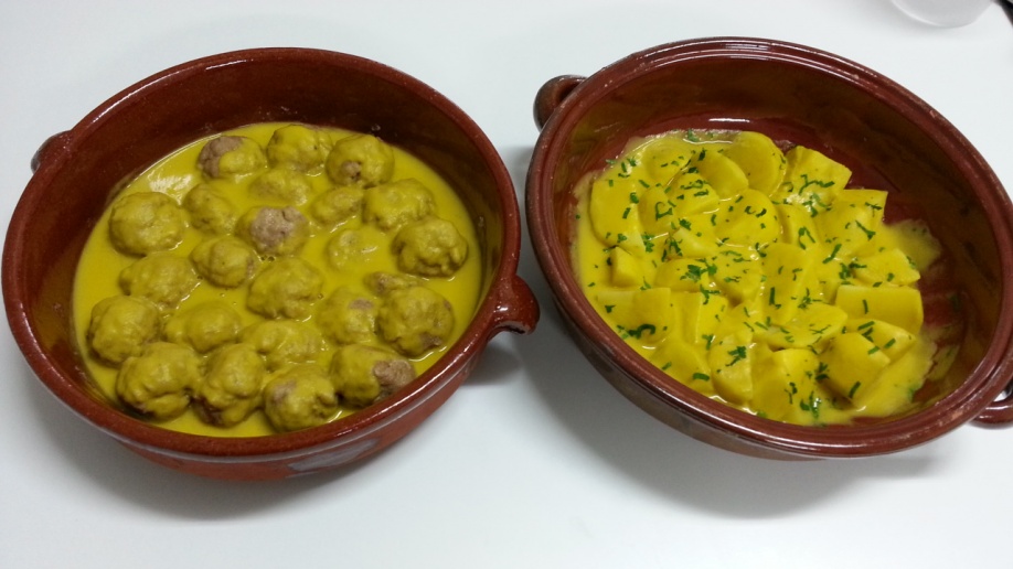 Albóndigas al vapor con salsa de verduras