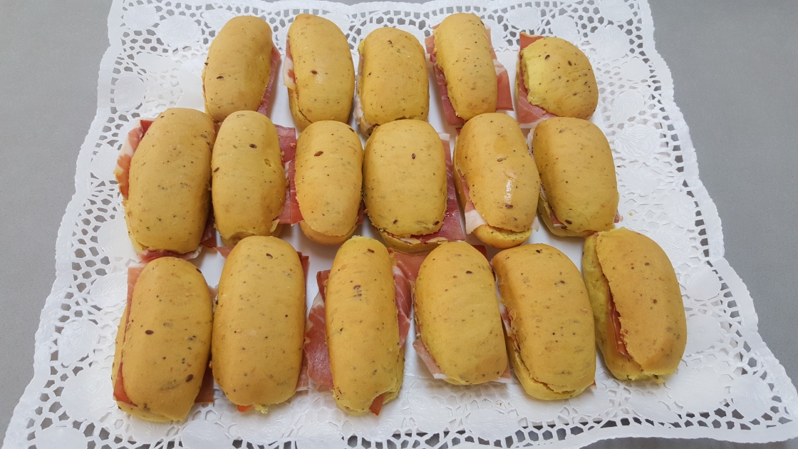 Panecillos con aroma de curry y jengibre