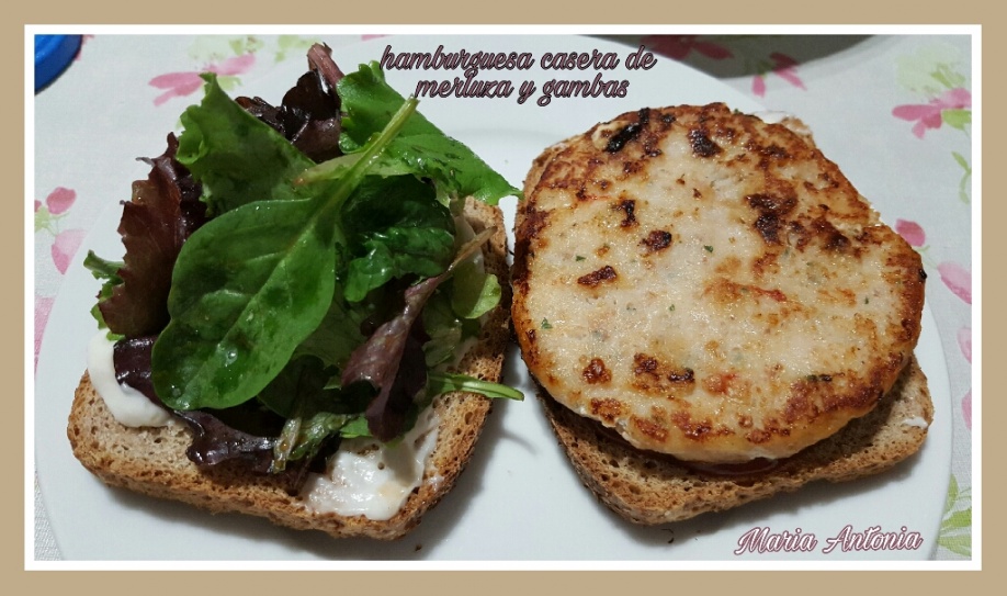 Hamburguesa casera de merluza y gambas