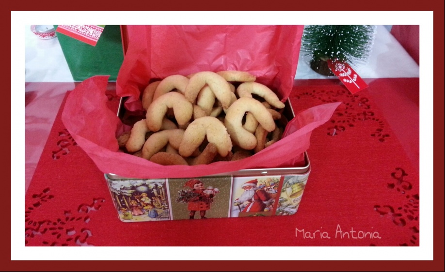 Medias lunas de vainilla y avellana