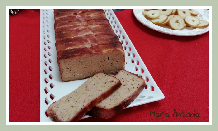 Pastel de pollo con pistacho y trufa