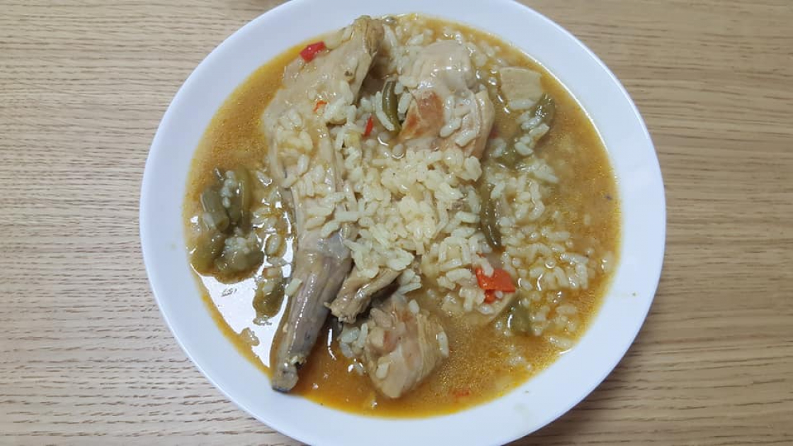 ARROZ CON POLLO Y CONEJO