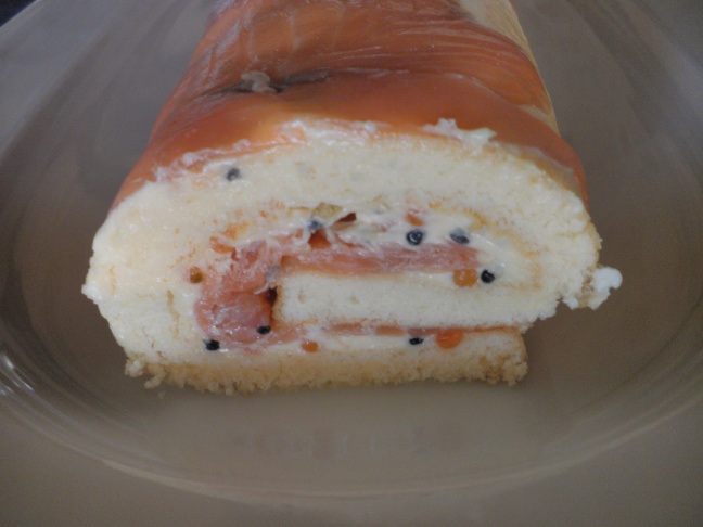 Brazo de salmón ahumado y huevas