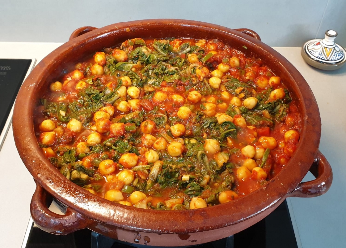 Garbanzos con acelgas (refrito)