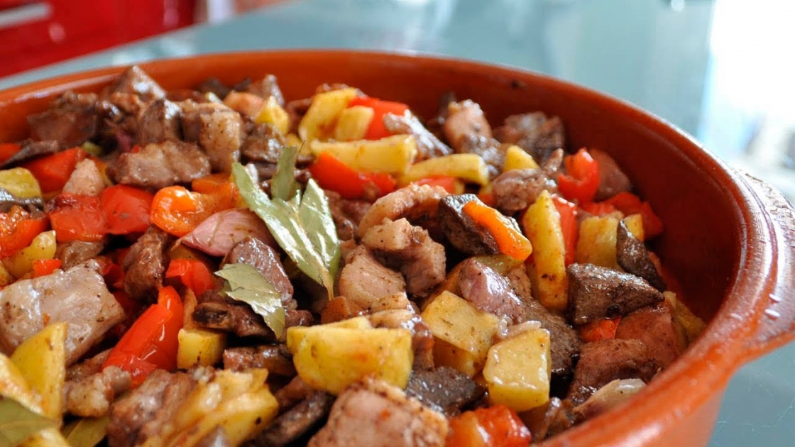 Frito de cerdo (tradicional, mamá)