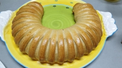 Pan relleno de carne y queso