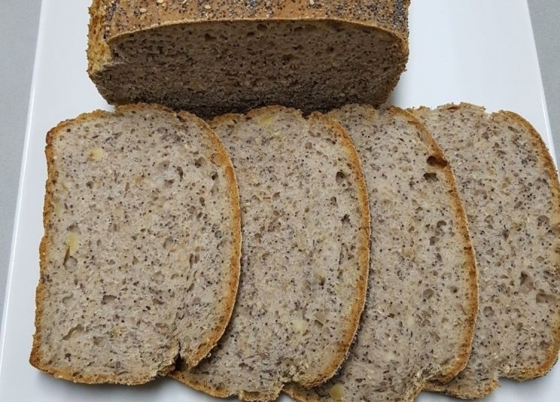 Pan con cinco semillas