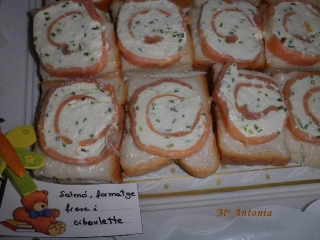 ROLLITO DE SALMON