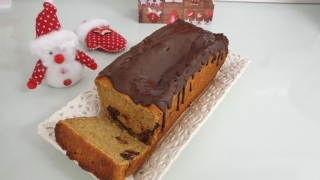 Bizcocho de naranja y chocolate