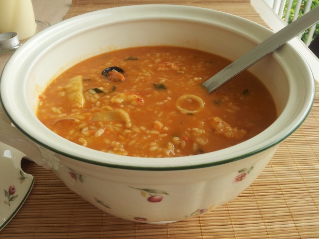 Arroz con gambas y mejillones