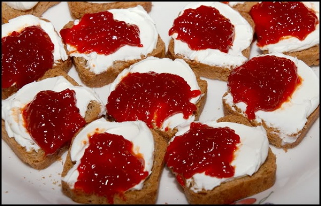 CONFITURA DE PIMIENTOS DEL PIQUILLO