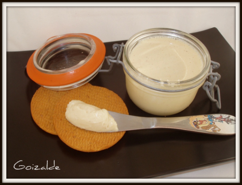 NOCILLA DE CHOCOLATE BLANCO