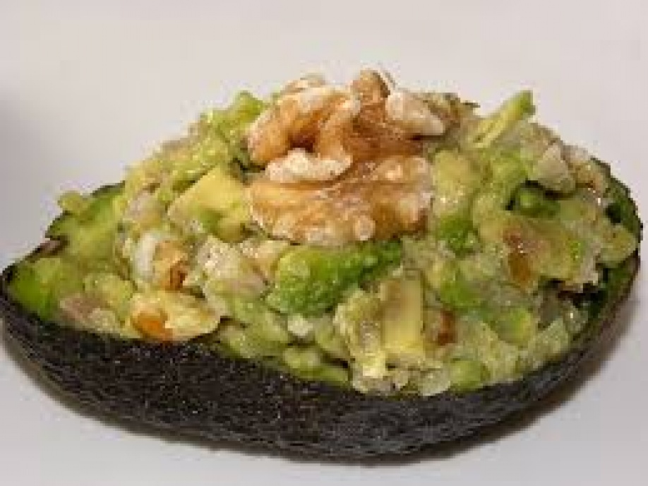 Aguacates rellenos