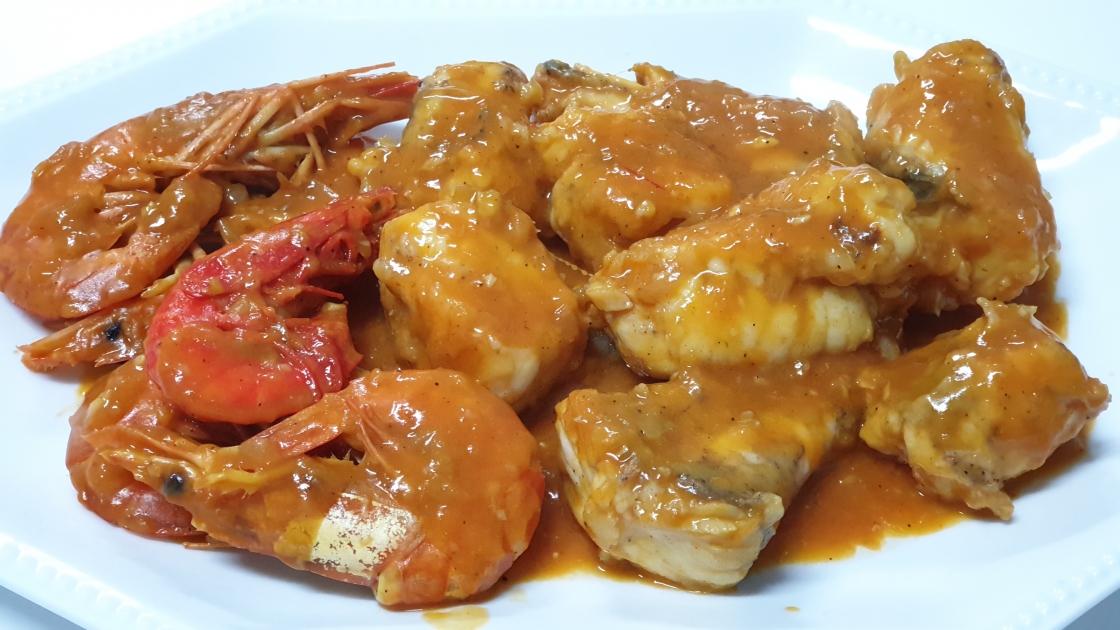 Rape en salsa americana