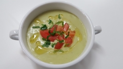 Crema fría de aguacate