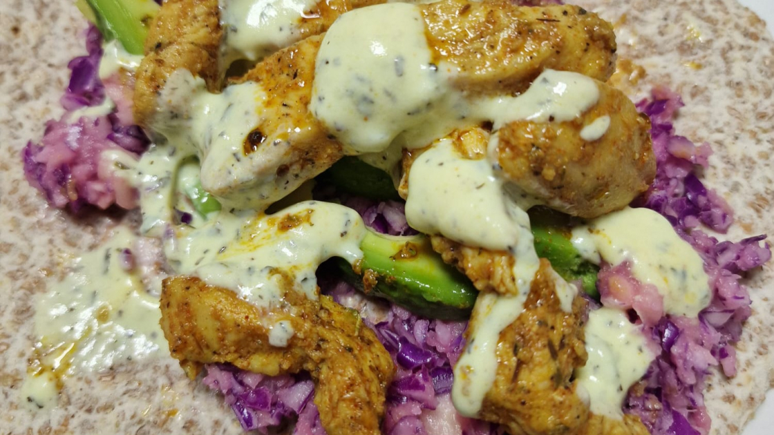 Tacos o fajitas de pollo adobado