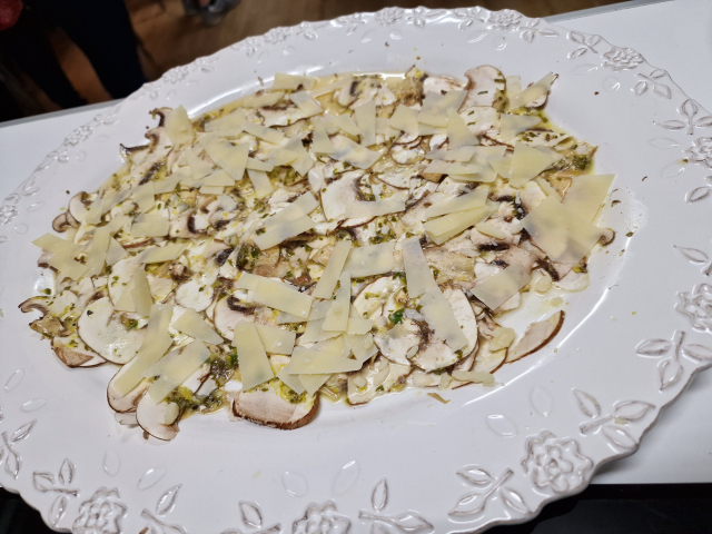 Carpaccio de champiñones