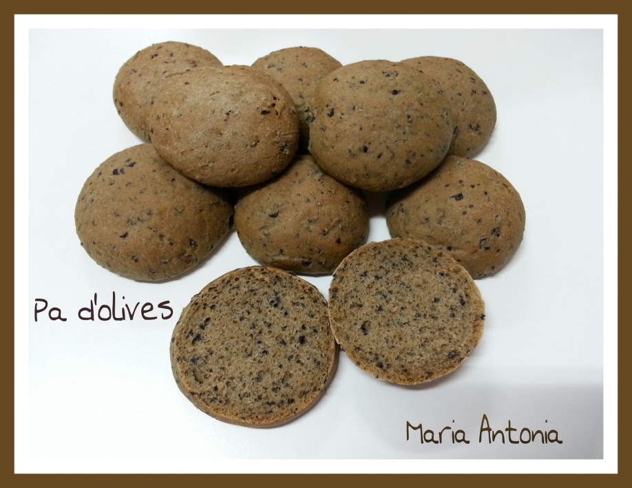 Pan de aceitunas y tomillo