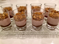 Vasitos de yogur con foie