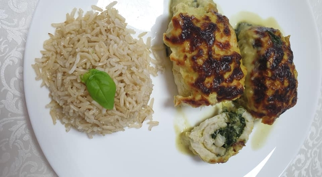 Rollitos de merluza rellenos de espinacas